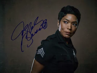 Angela Bassett autograph