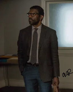 Vondie Curtis-Hall autograph