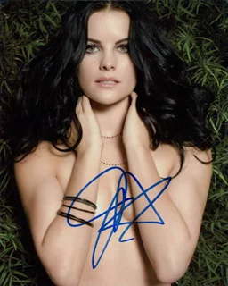 Jaimie Alexander autograph