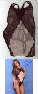 Elyse Jean autograph