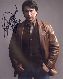 Lou Diamond Phillips autograph