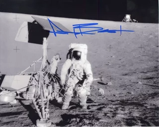Alan Bean autograph