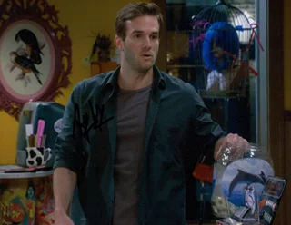 Andy Favreau autograph