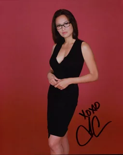Tia Carrere autograph