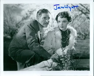 Jane Wyatt autograph