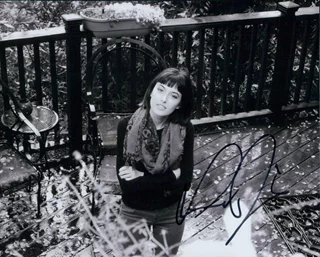 Lulu Jovovich autograph