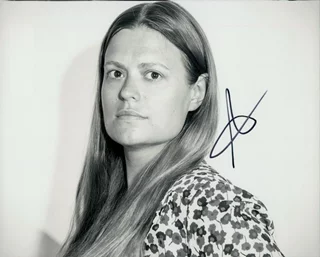 Marianna Palka autograph