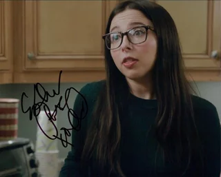 Esther Povitsky autograph