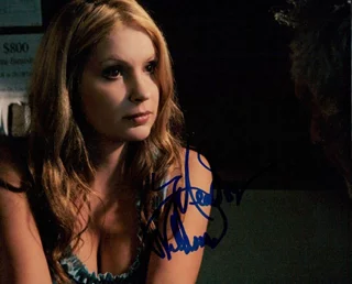 Meadow Williams autograph