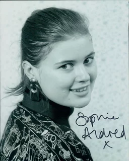 Sophie Aldred autograph