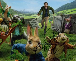 Domhnall Gleeson autograph