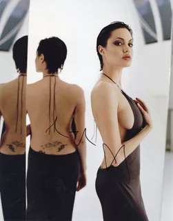 Angelina Jolie autograph