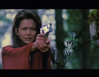 Julie Condra autograph
