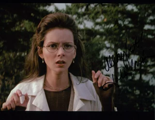 Julie Condra autograph