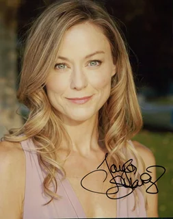 Taylor Stanley autograph