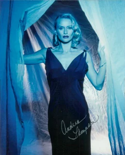 Andrea Thompson autograph