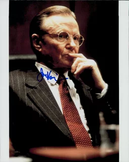 Jon Voight autograph