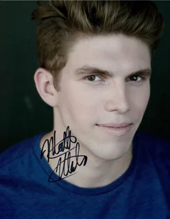 Matthew Holcomb autograph