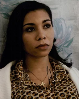 Jessica Pimentel autograph