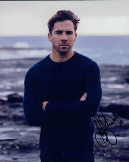 Hugh Sheridan autograph