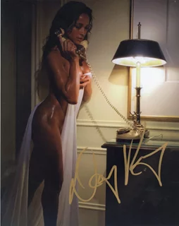 Dania Ramirez autograph