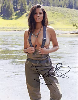 Jessica Gomes autograph