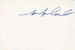 Mary McDonnell autograph