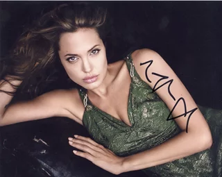 Angelina Jolie autograph