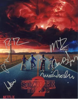 Stranger Things 2 autograph