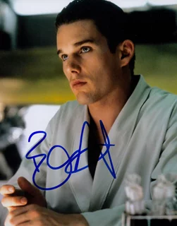 Ethan Hawke autograph