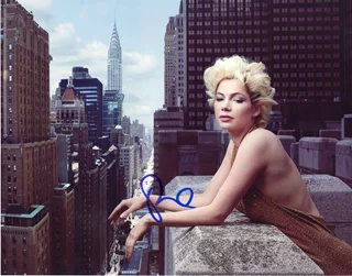 Michelle Williams autograph