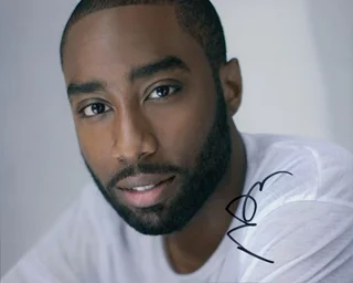 Marcc Rose autograph