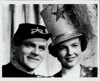 Joan Leslie autograph