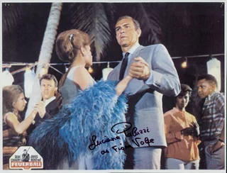 Luciana Paluzzi autograph