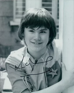 Matthew Waterhouse autograph