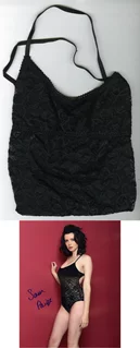 Samantha Paige autograph