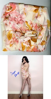 Samantha Paige autograph