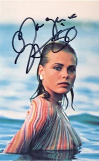 Margaux Hemingway autograph