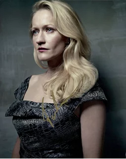 Paula Malcomson autograph