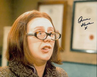 Anna Karen autograph
