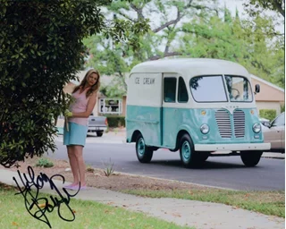 Hilary Barraford autograph