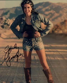 Emily Sandifer autograph