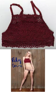 Riley Anne autograph
