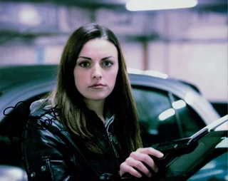 Nora-Jane Noone autograph