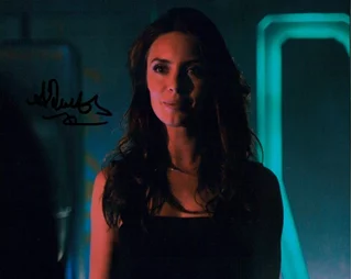 Amy Pemberton autograph