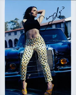 Christina DeRosa autograph