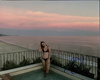 Tiera Skovbye autograph