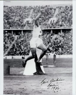 Basil Dickinson autograph