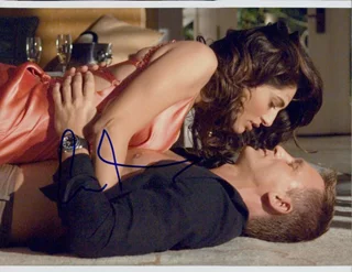 Caterina Murino autograph