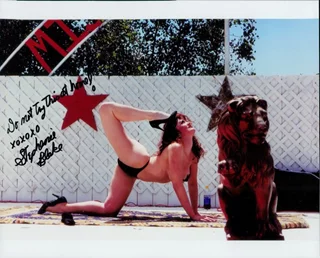 Stephanie Blake autograph